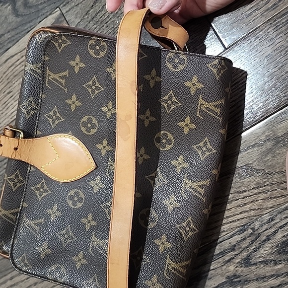 Authentic Louis Vuitton Monogram Cartouchiere - Picture 11 of 16